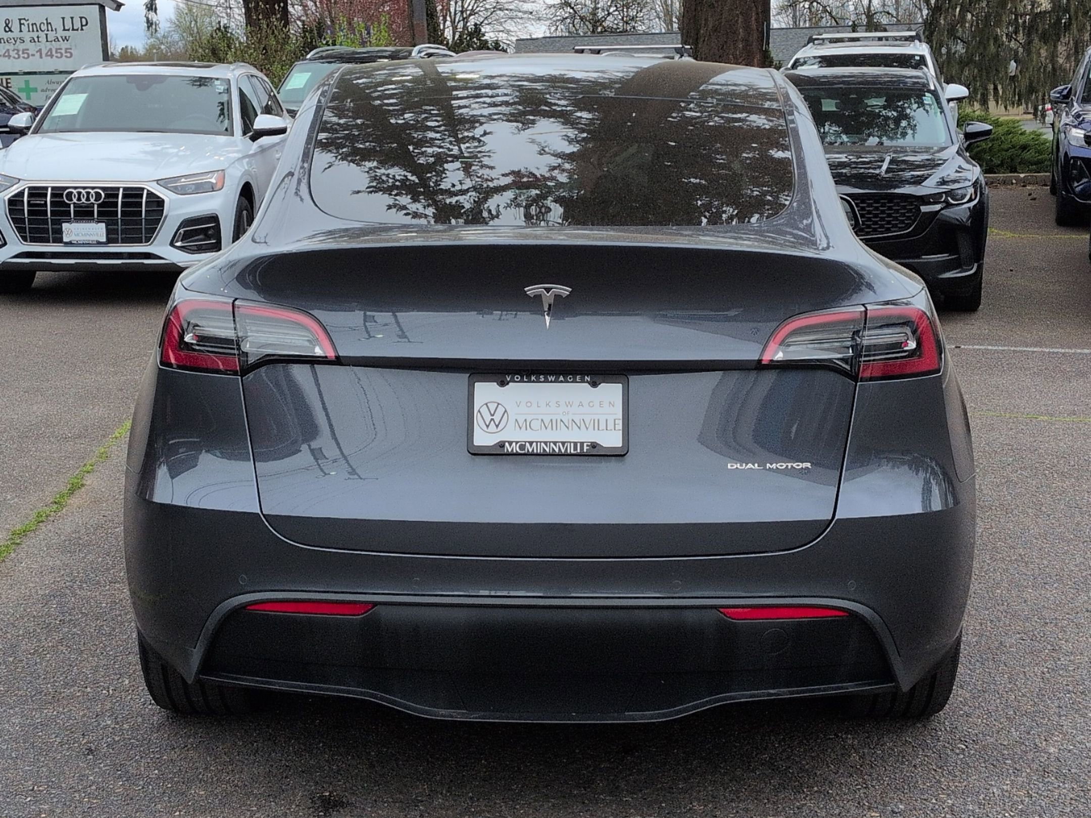 Used 2021 Tesla Model Y Long Range image 4
