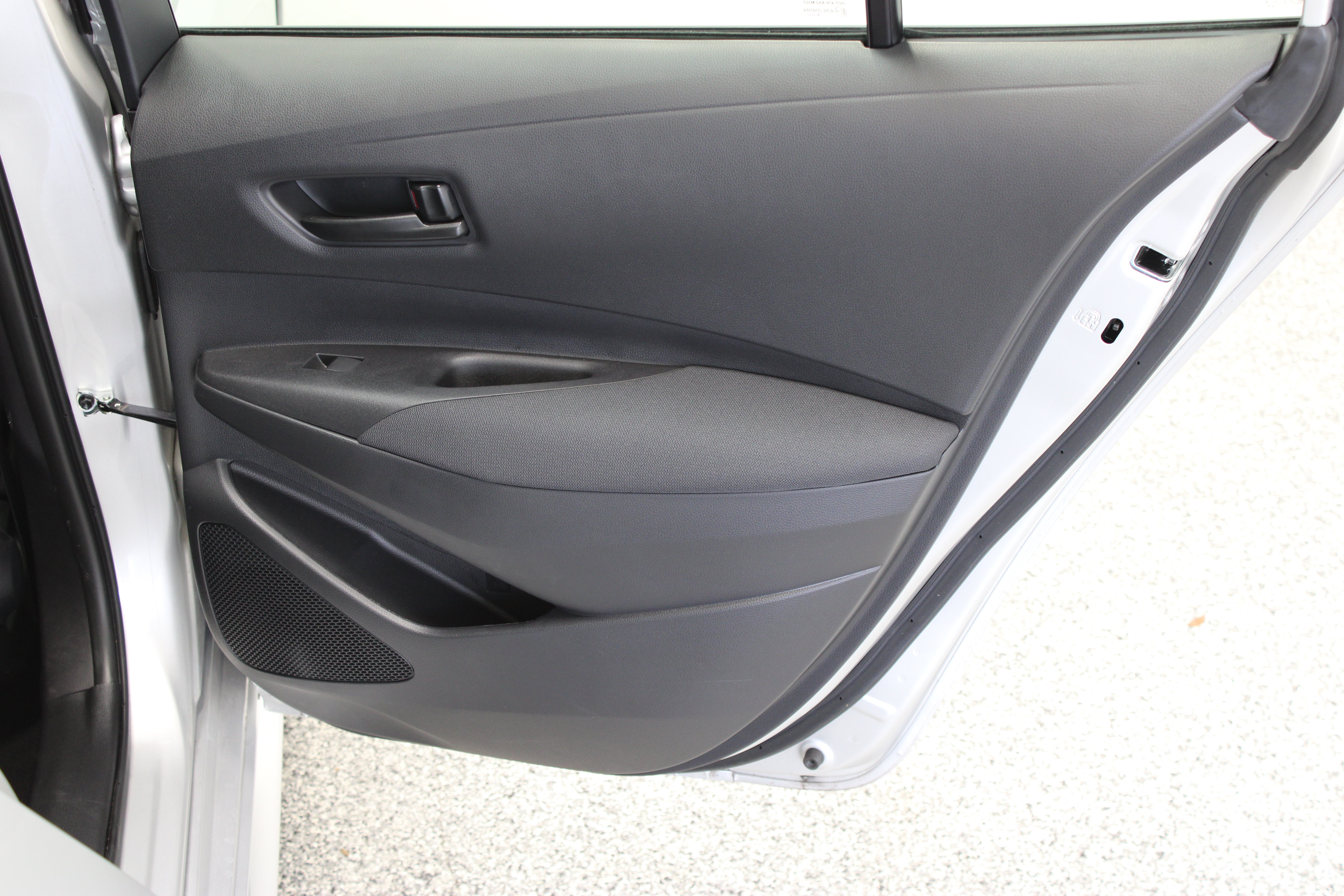 Used 2026 Toyota Corolla LE FWD image 30