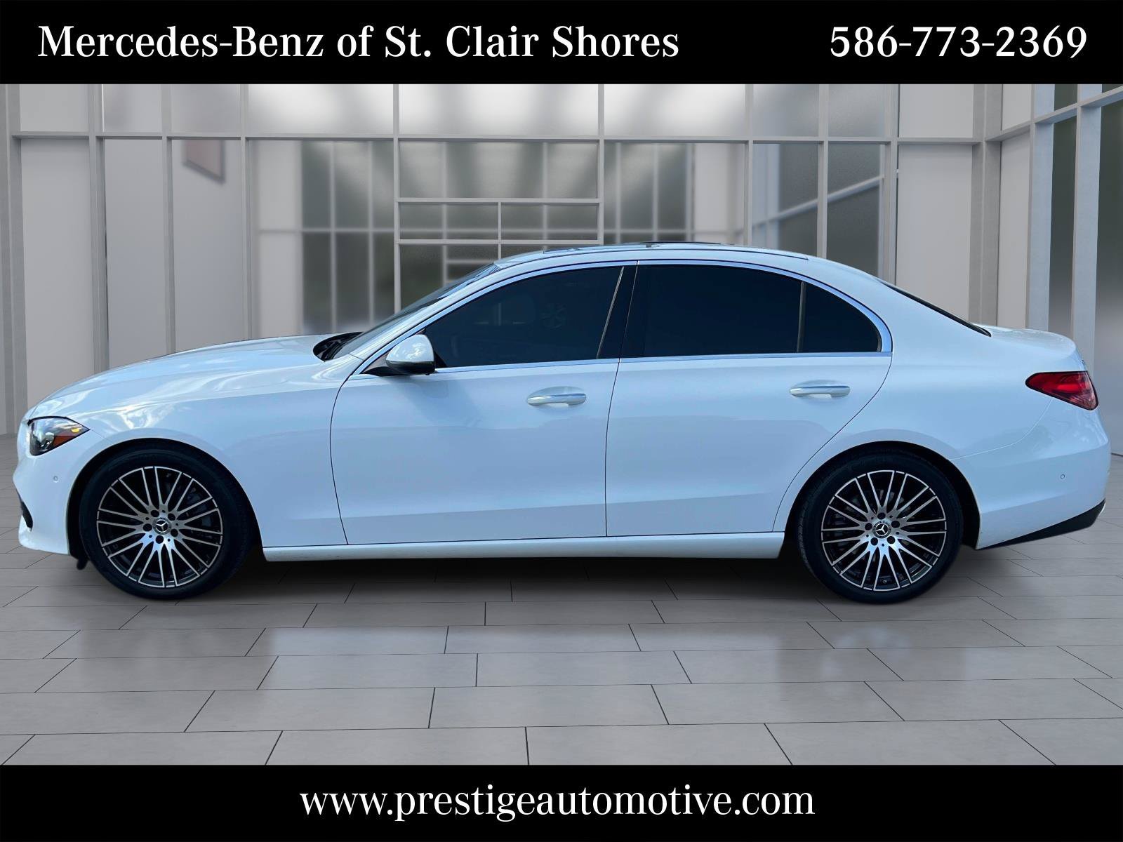 Used 2023 Mercedes-Benz C 300 4MATIC Sedan image 2