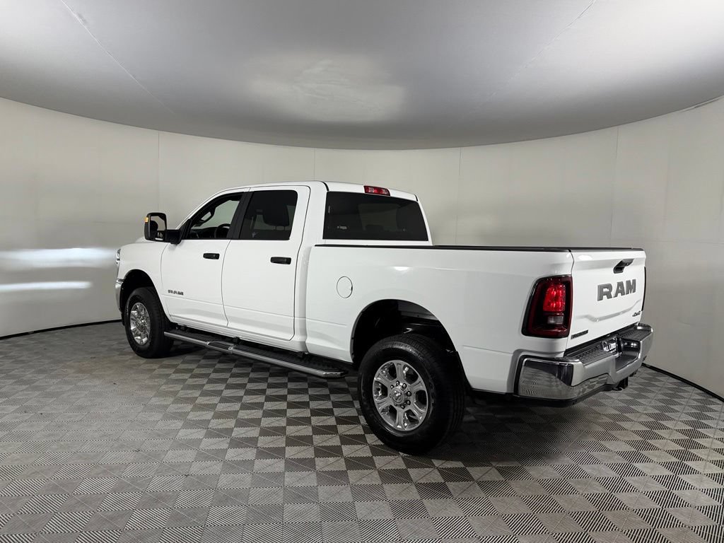 Certified 2025 RAM 2500 Big Horn AWD/4WD image 9
