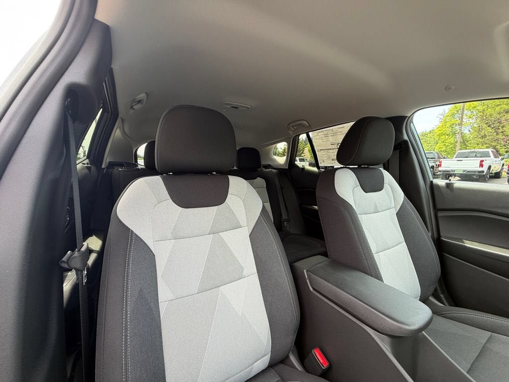 New 2026 Chevrolet Trax LS w/ Driver Confidence Package FWD image 27