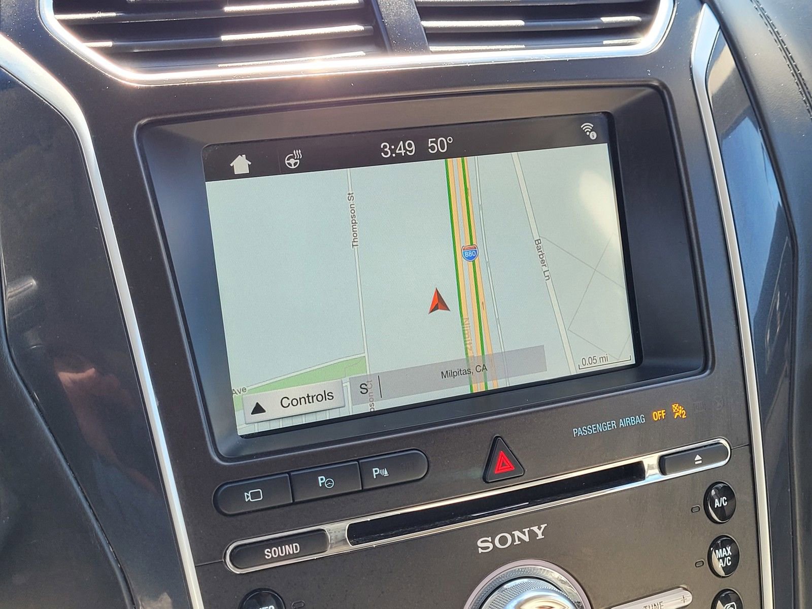 Used 2018 Ford Explorer Platinum image 24