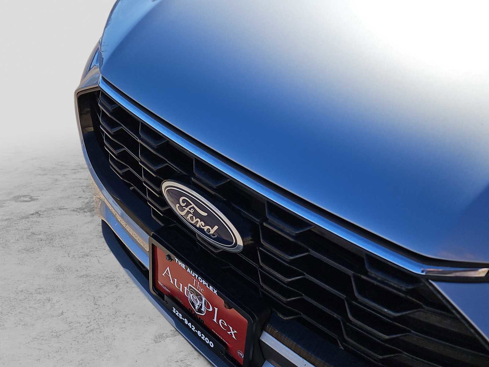 Used 2023 Ford Escape ST-Line image 13