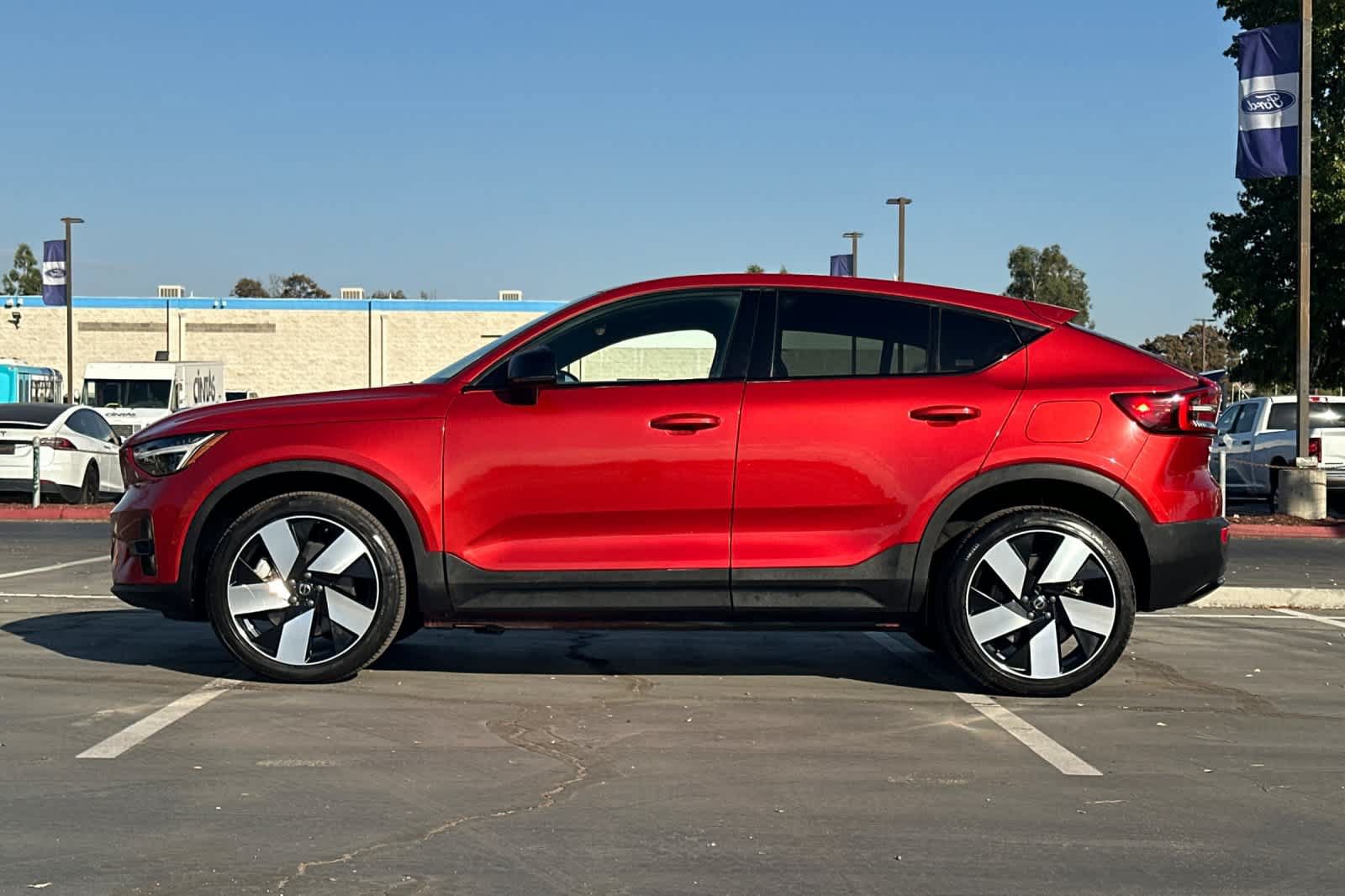 Used 2023 Volvo C40 P8 Recharge Ultimate AWD/4WD image 6