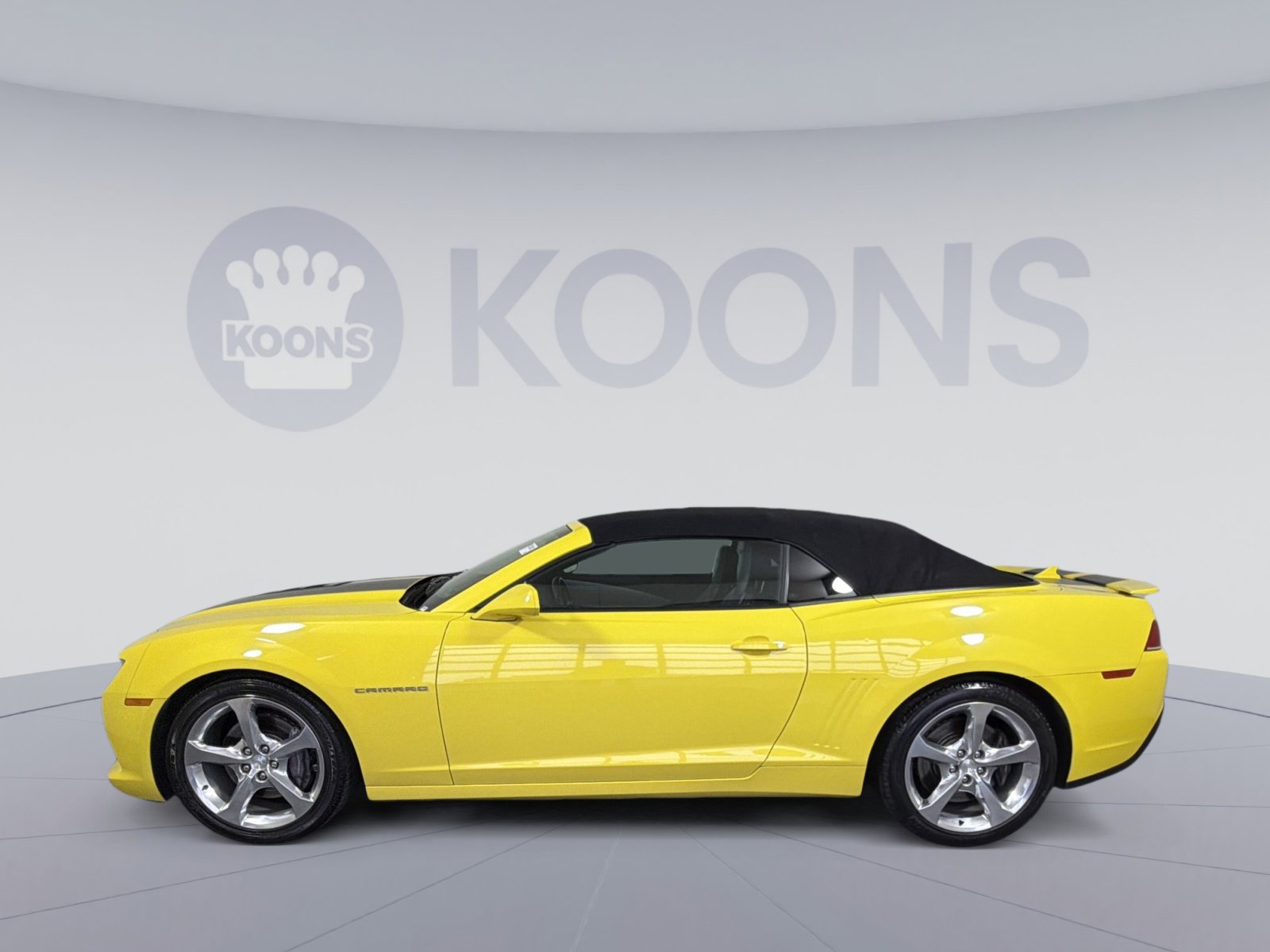 Used 2015 Chevrolet Camaro SS w/ RS Package image 2