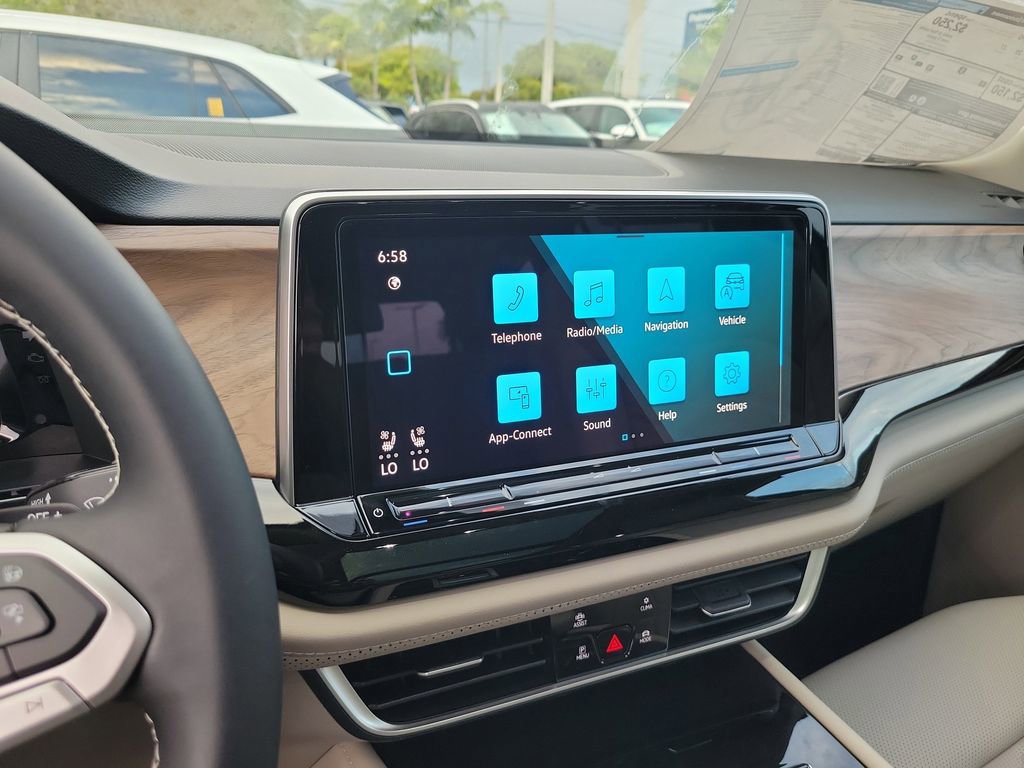 New 2026 Volkswagen Atlas SE image 9