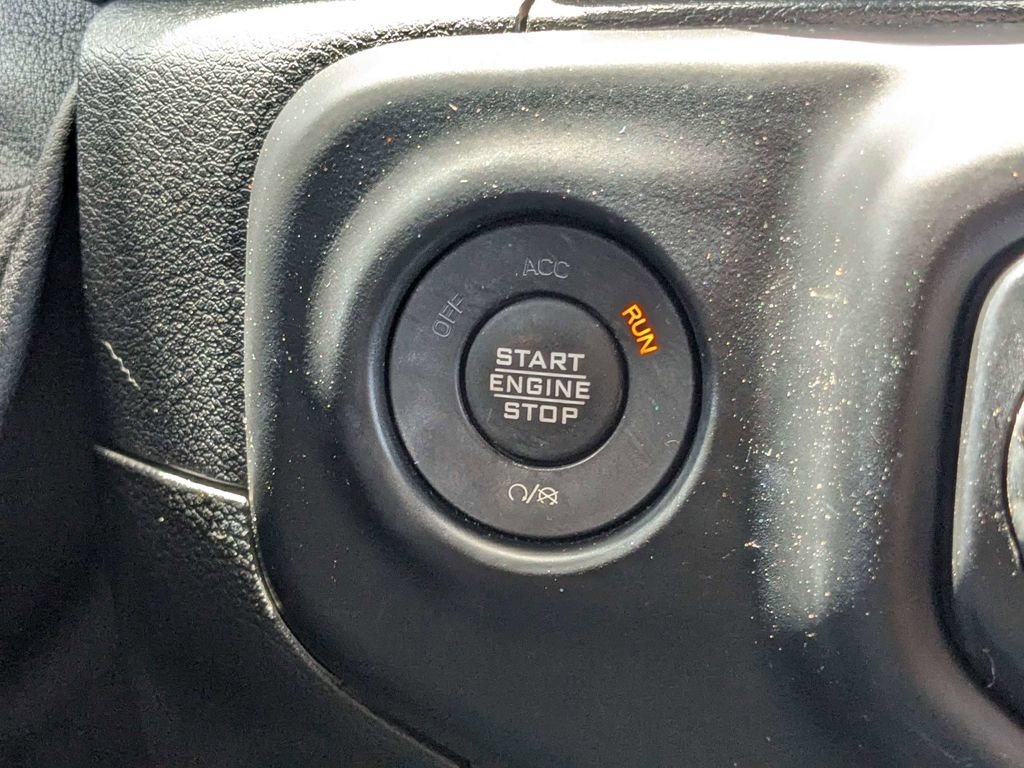 Used 2021 Jeep Wrangler Unlimited Sport AWD/4WD image 28