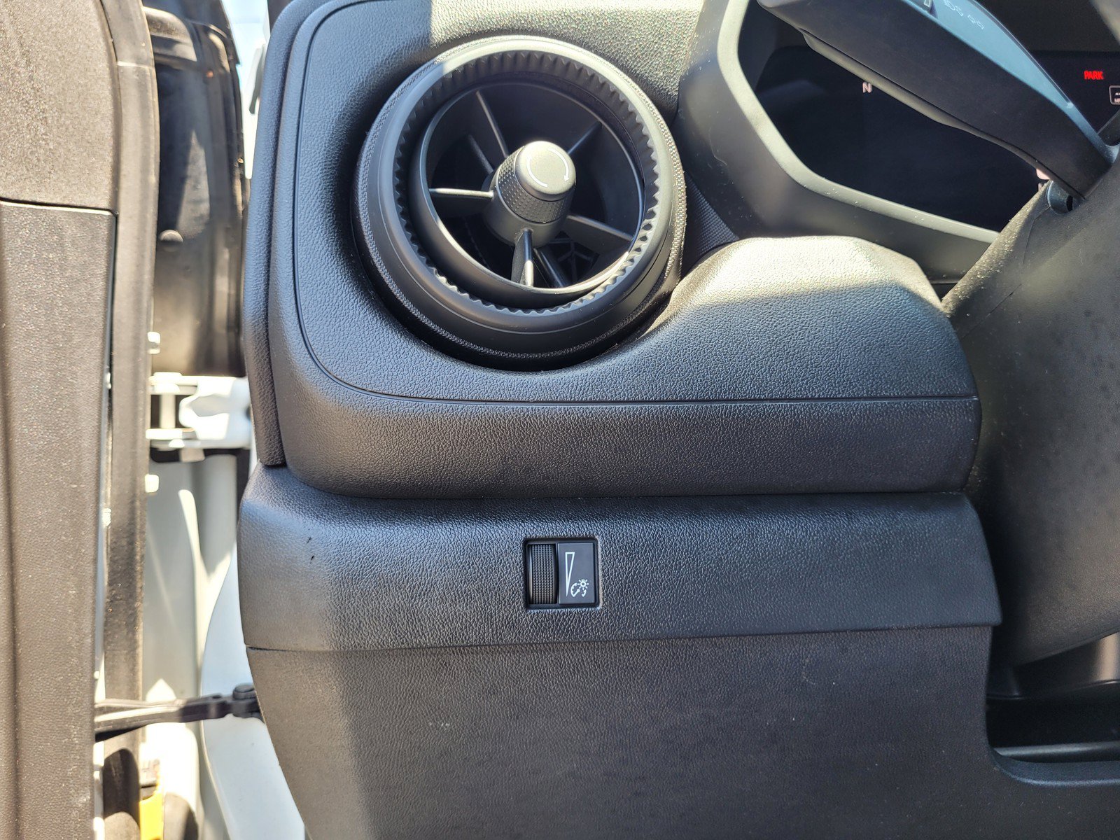 Used 2023 Chevrolet Colorado W/T w/ WT Convenience Package RWD image 23