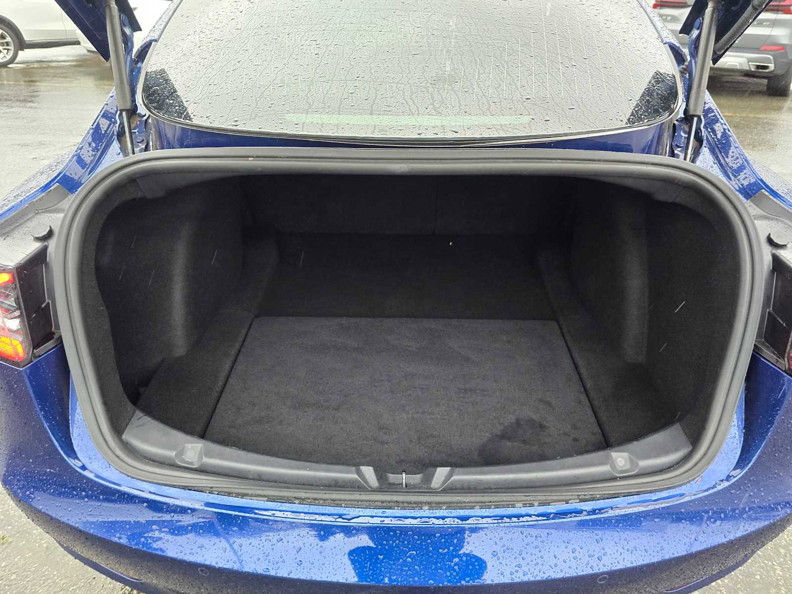 Used 2020 Tesla Model 3 Standard Range image 18