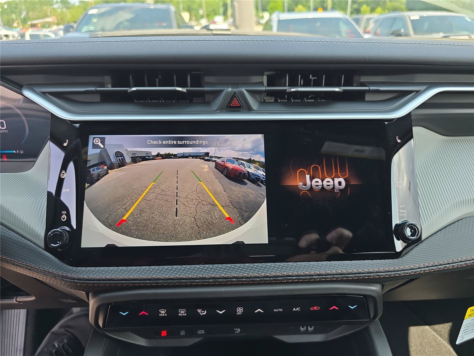 New 2026 Jeep Cherokee Limited AWD/4WD image 27