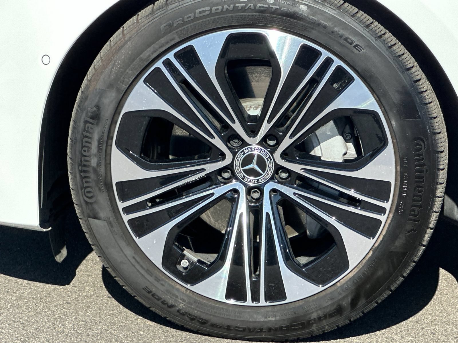 Certified 2026 Mercedes-Benz E 350 4MATIC Sedan image 32