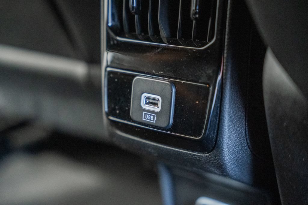 Certified 2023 Jeep Compass Latitude AWD/4WD image 32