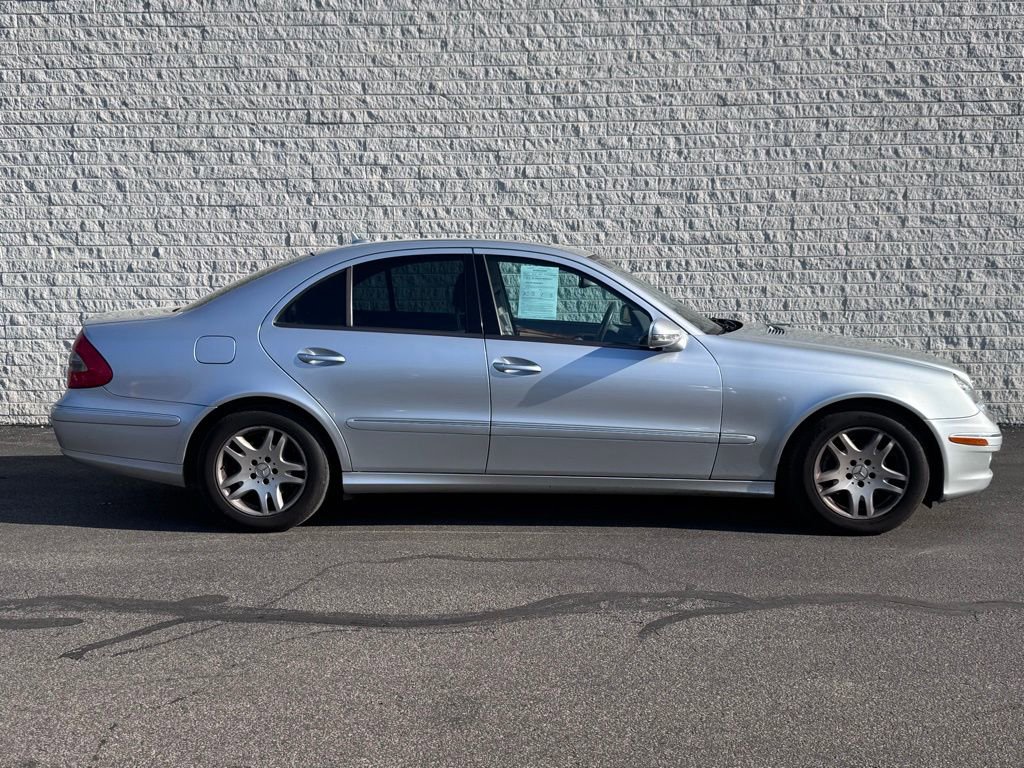 Used 2007 Mercedes-Benz E 320 BlueTEC Sedan image 4