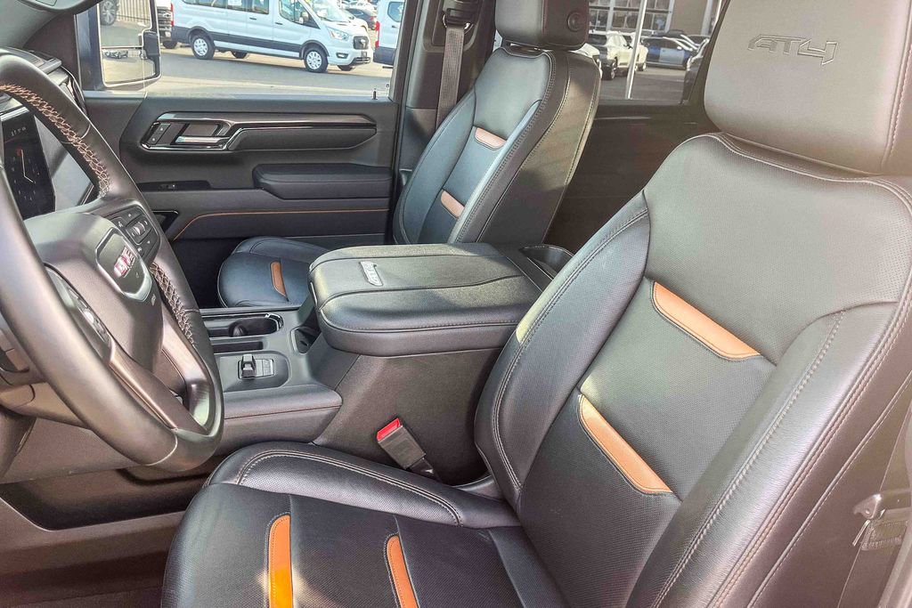 Used 2024 GMC Sierra 2500 AT4 w/ AT4 Premium Plus Package image 41