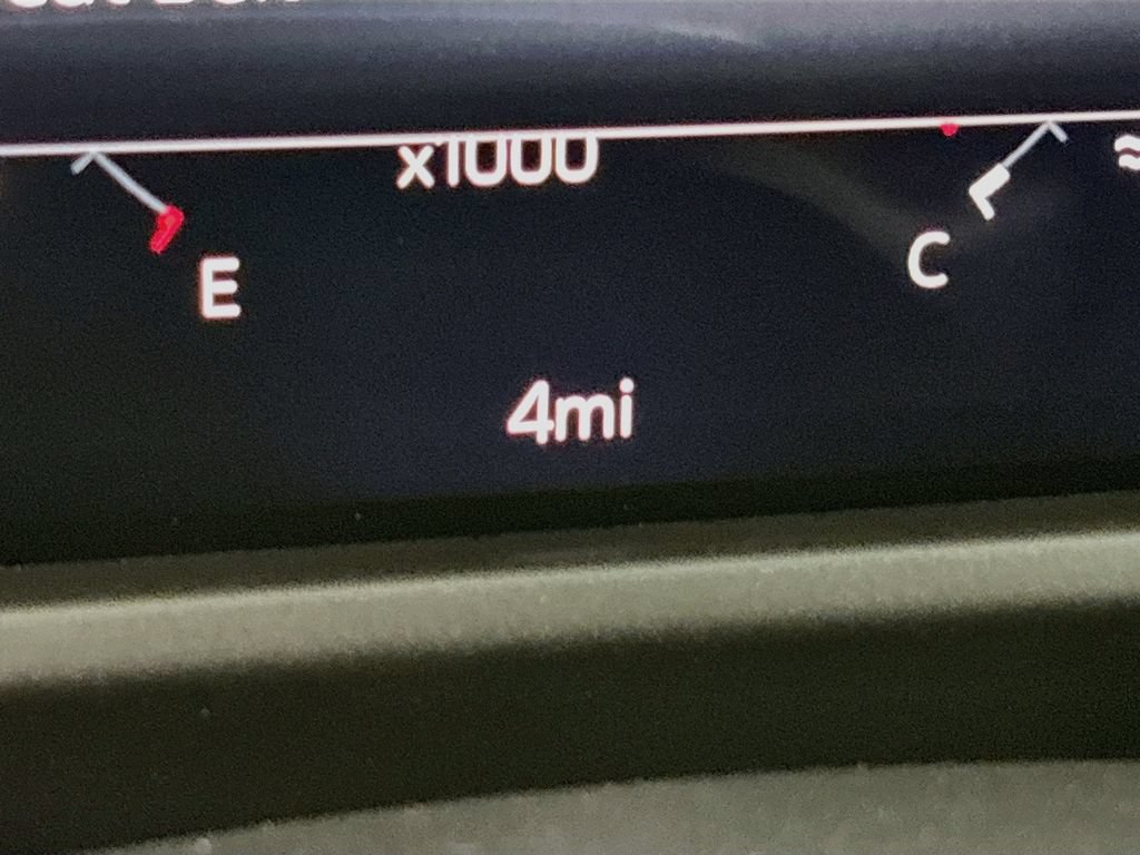 New 2026 GMC Acadia Elevation AWD/4WD image 12