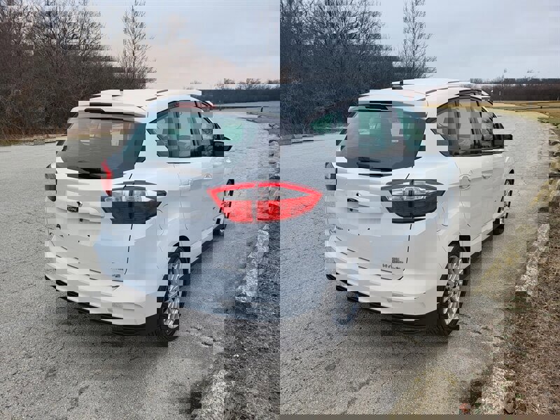 Used 2015 Ford C-MAX SE w/ Interior Protection Package image 7