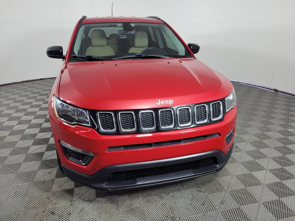 Used 2018 Jeep Compass Sport FWD image 14