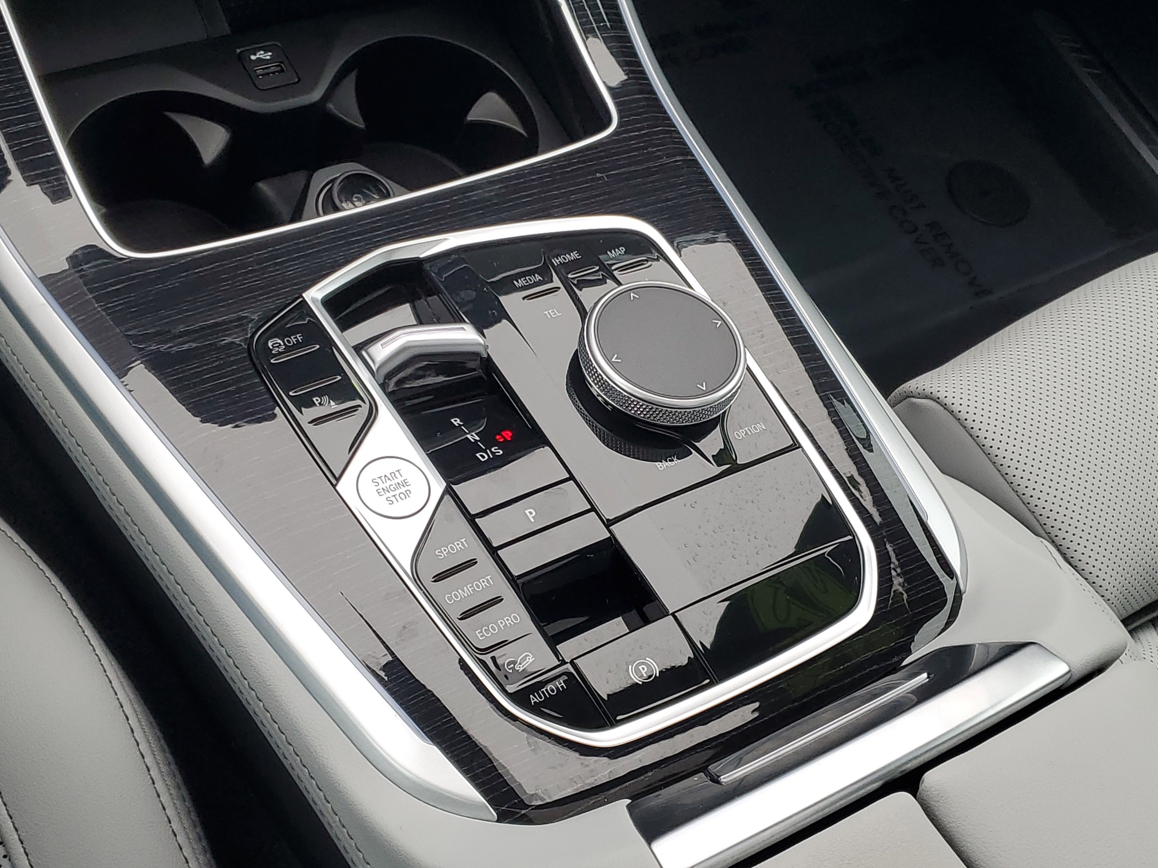 Certified 2025 BMW X5 xDrive40i w/ M Sport Package image 20