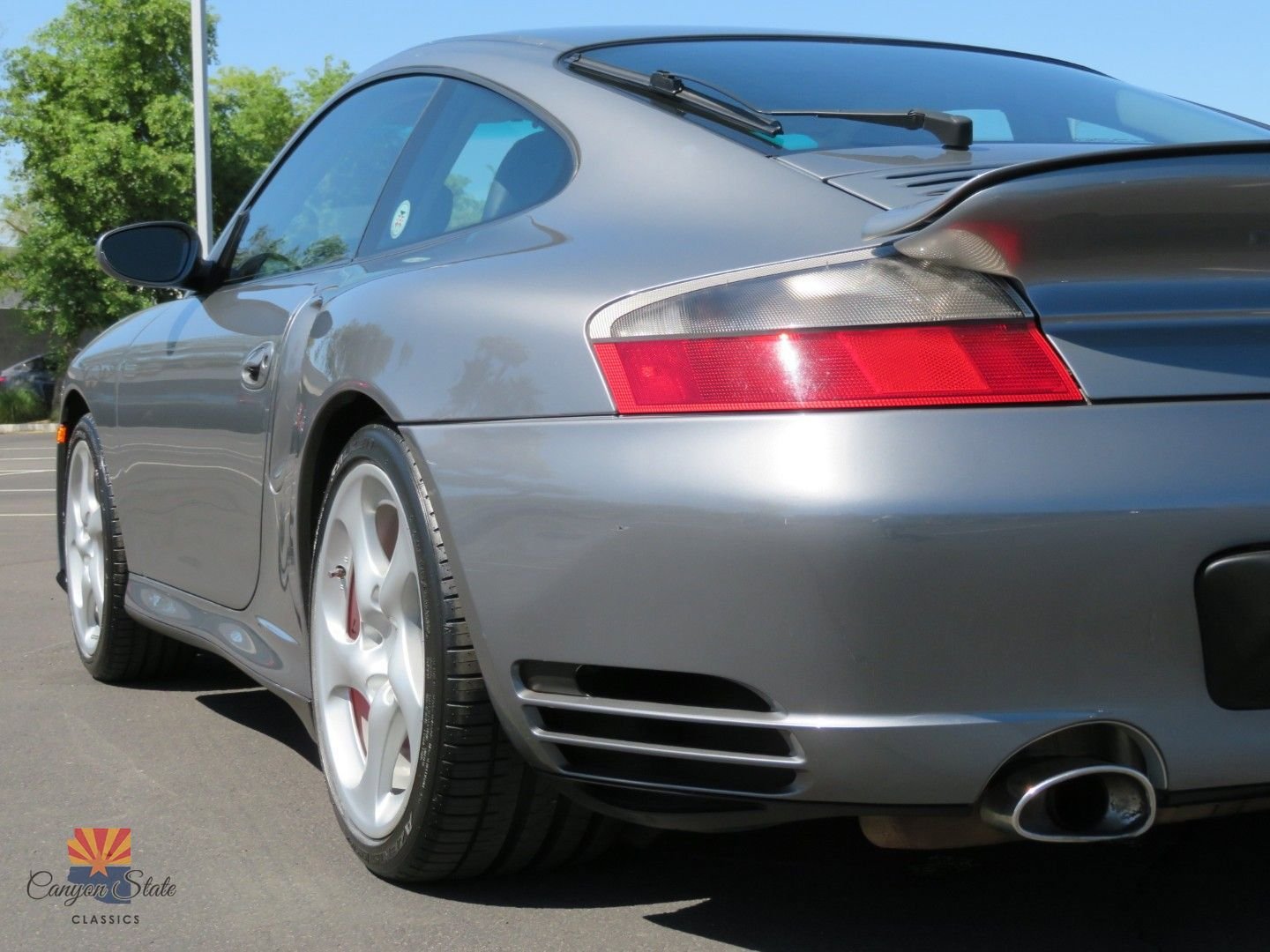 Used 2001 Porsche 911 Turbo AWD/4WD image 25