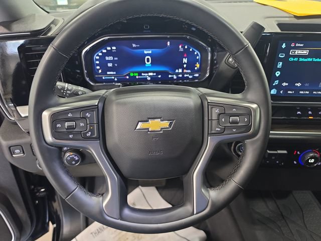 Used 2025 Chevrolet Silverado 1500 LT w/ Protection Package AWD/4WD image 18