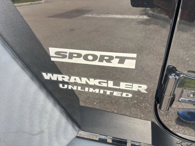 Certified 2016 Jeep Wrangler Unlimited Sport w/ Connectivity Group AWD/4WD image 35
