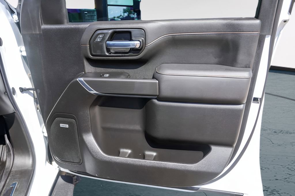 Used 2022 GMC Sierra 2500 AT4 w/ AT4 Premium Plus Package AWD/4WD image 32