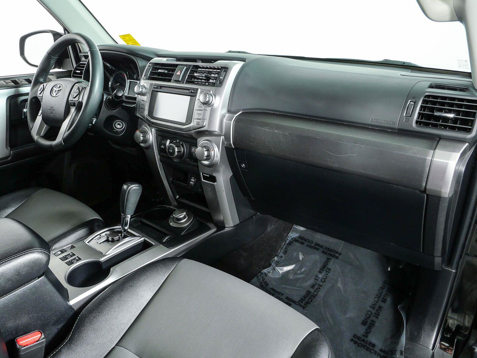 Used 2018 Toyota 4Runner SR5 Premium AWD/4WD image 24