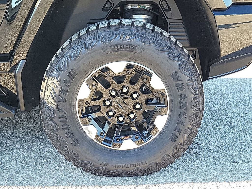 New 2025 GMC Hummer EV 3X w/ Extreme Off-Road Package image 10