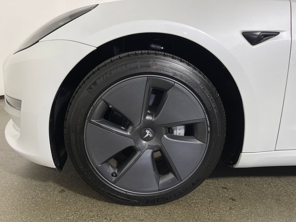 Used 2023 Tesla Model 3 Standard Range RWD image 11