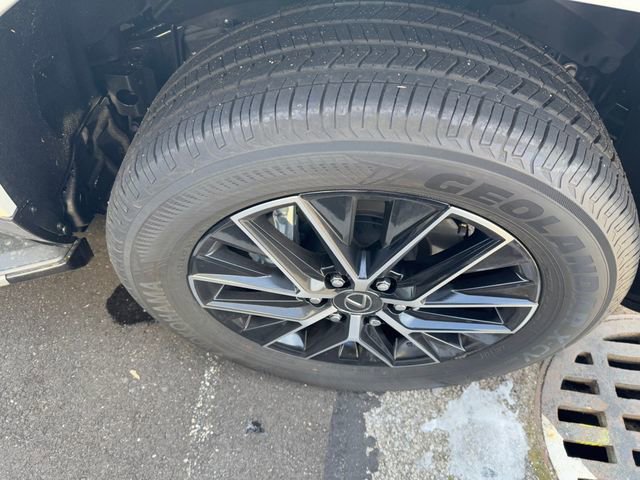 New 2024 Lexus GX 550 w/ Accessory Package (Z1) image 5