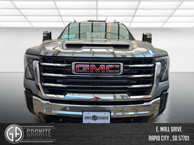 New 2026 GMC Sierra 3500 SLT w/ SLT Premium Package AWD/4WD image 9