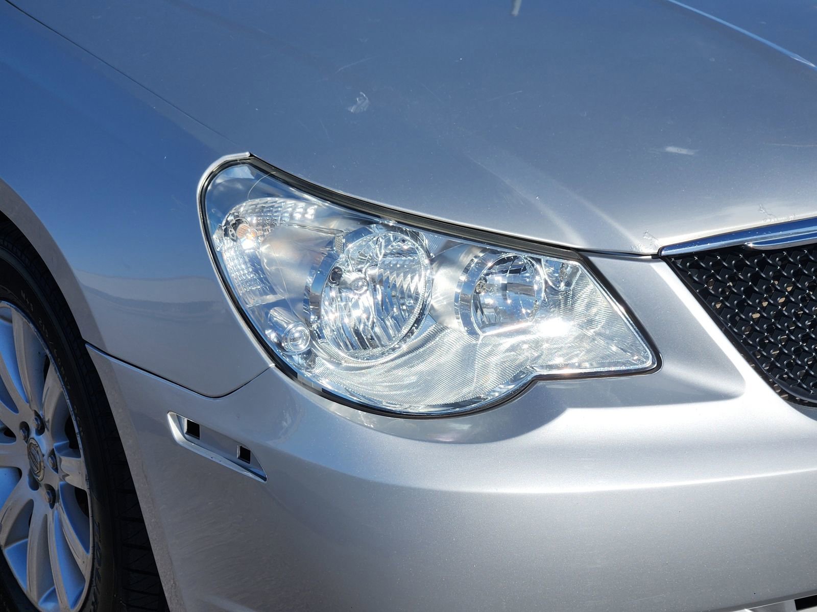 Used 2010 Chrysler Sebring Limited image 10