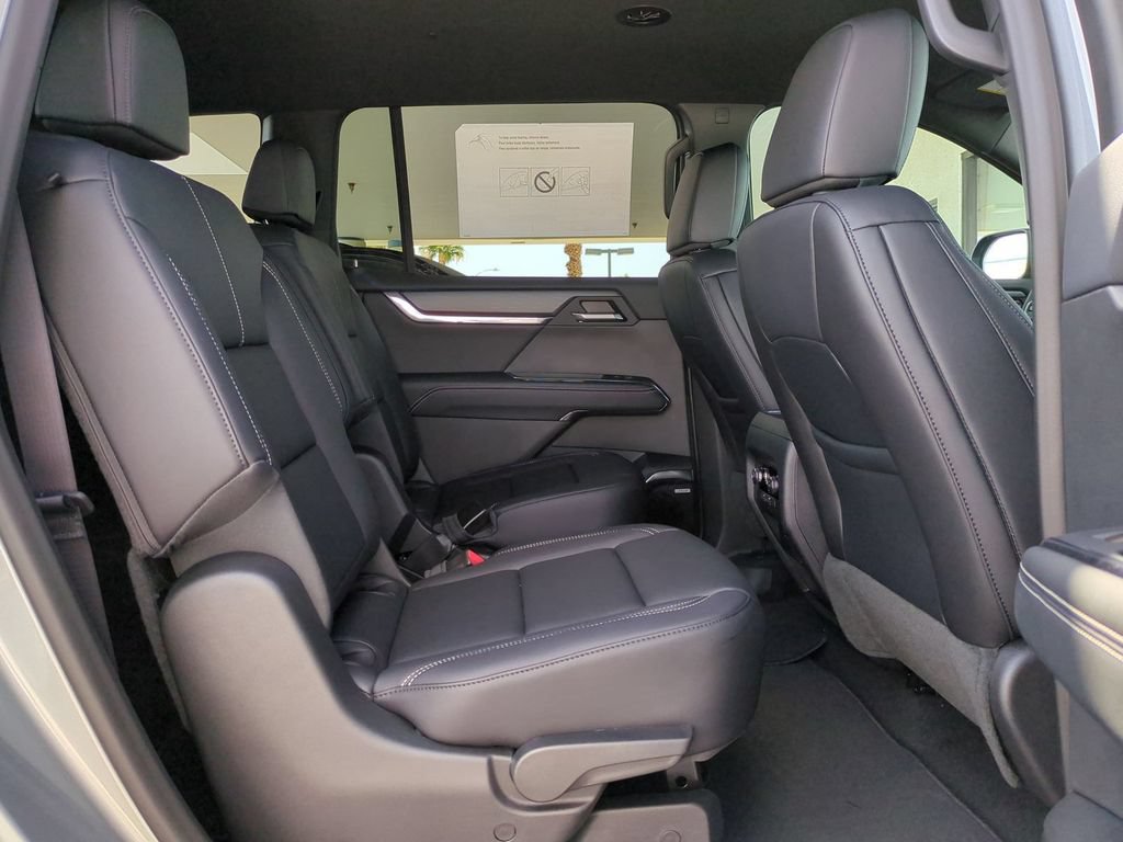 New 2026 GMC Acadia Elevation w/ Black Edition FWD image 31