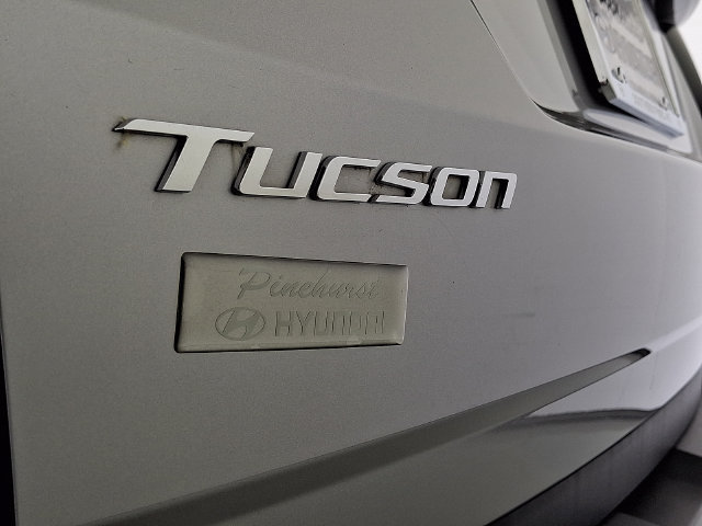 Used 2022 Hyundai Tucson Limited w/ Winter Package FWD image 39