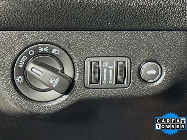 Used 2022 Dodge Challenger GT w/ Driver Convenience Group image 10