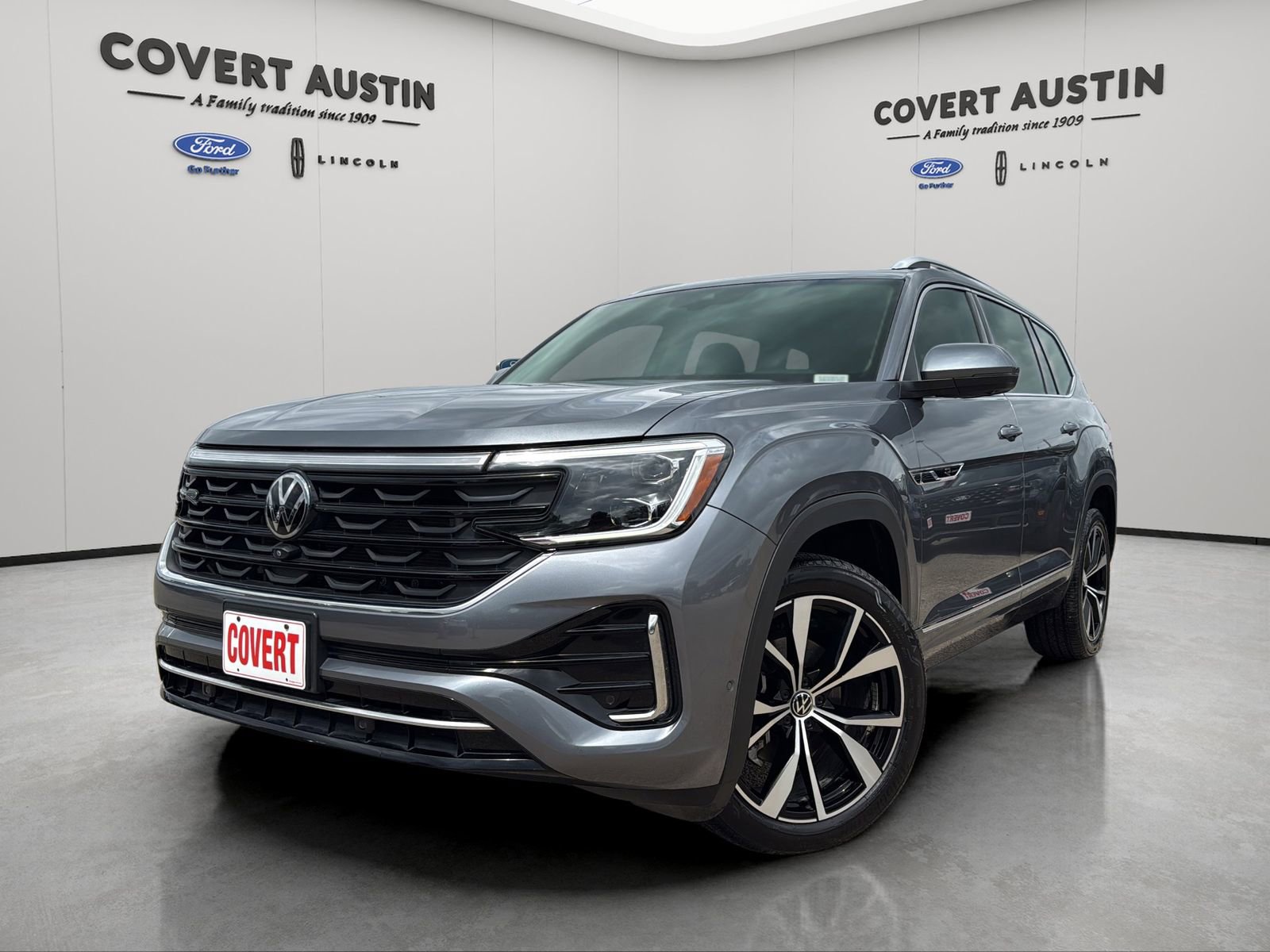 Used 2024 Volkswagen Atlas SEL Premium R-Line AWD/4WD image 1