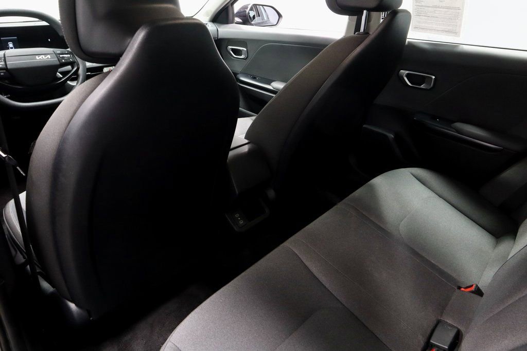 Used 2025 Kia K4 LXS image 20