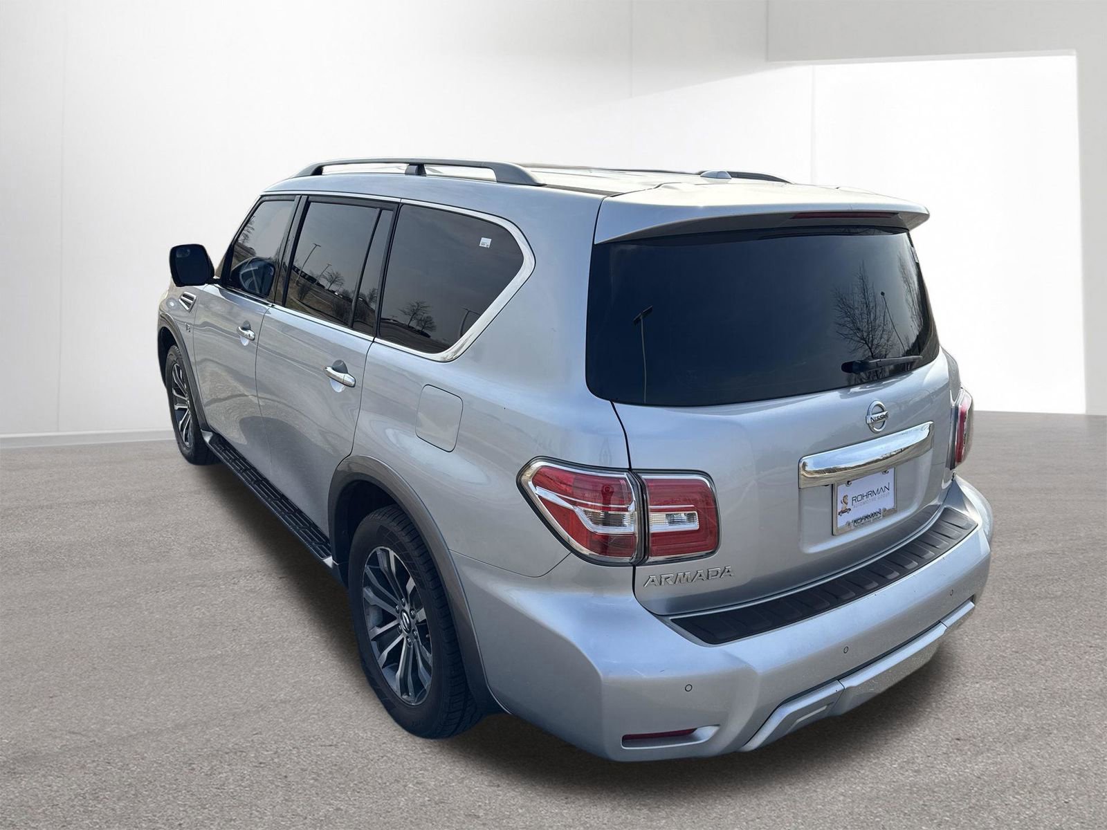 Used 2017 Nissan Armada SL w/ Moonroof Package image 32