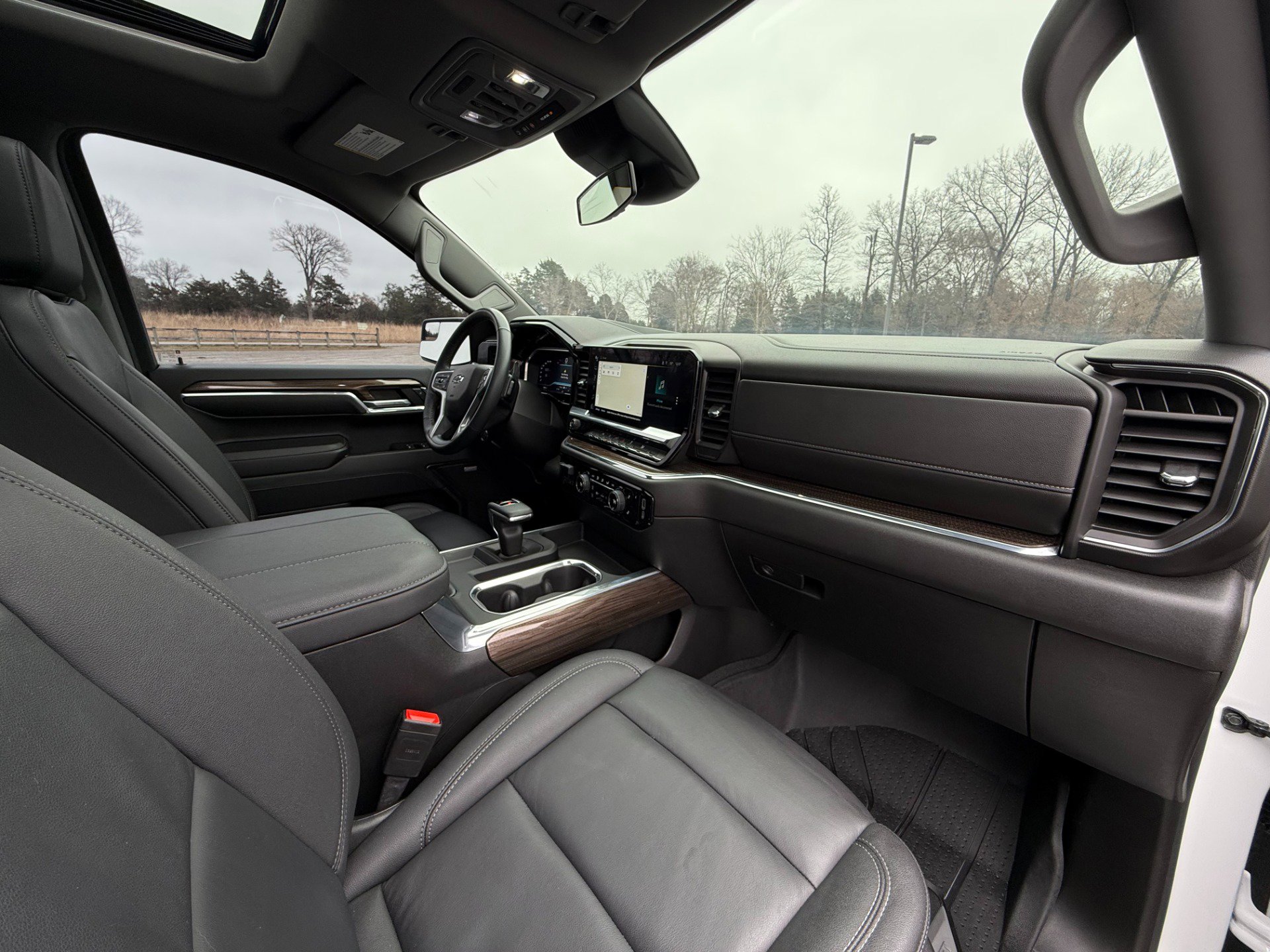 Used 2024 Chevrolet Silverado 1500 RST w/ Redline Edition image 21