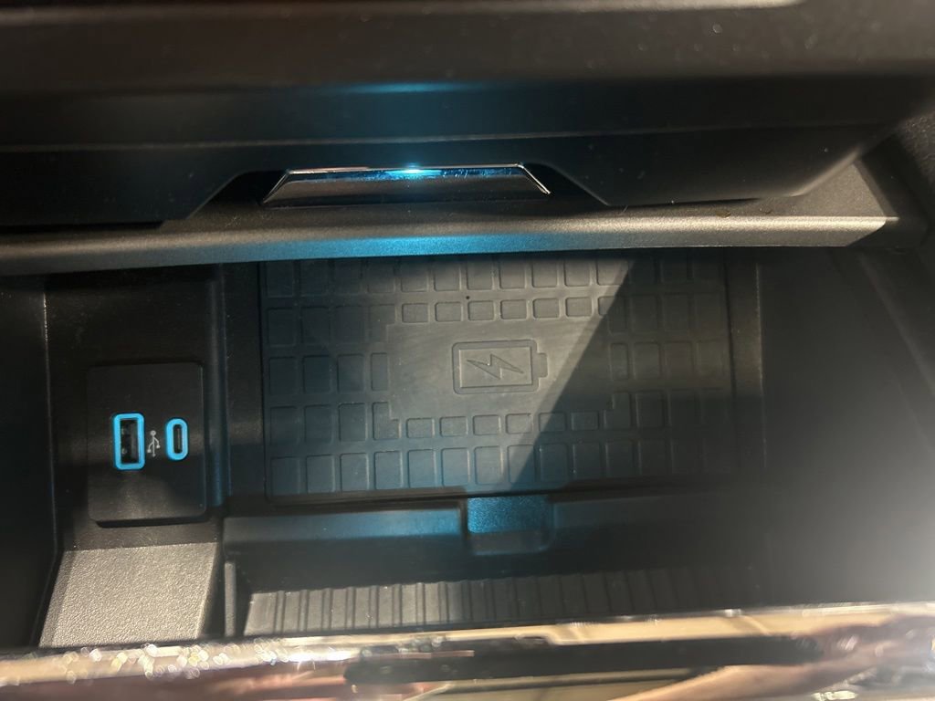 Used 2021 Ford Expedition XLT AWD/4WD image 23