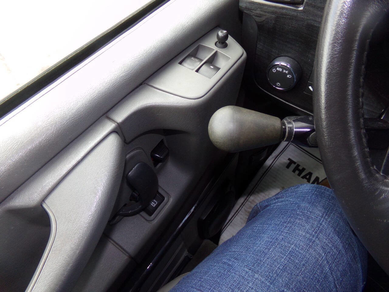 Used 2010 GMC Savana 1500 w/ Preferred Equipment Group image 55