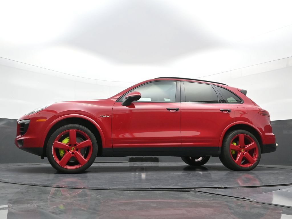 Used 2018 Porsche Cayenne S AWD/4WD image 24