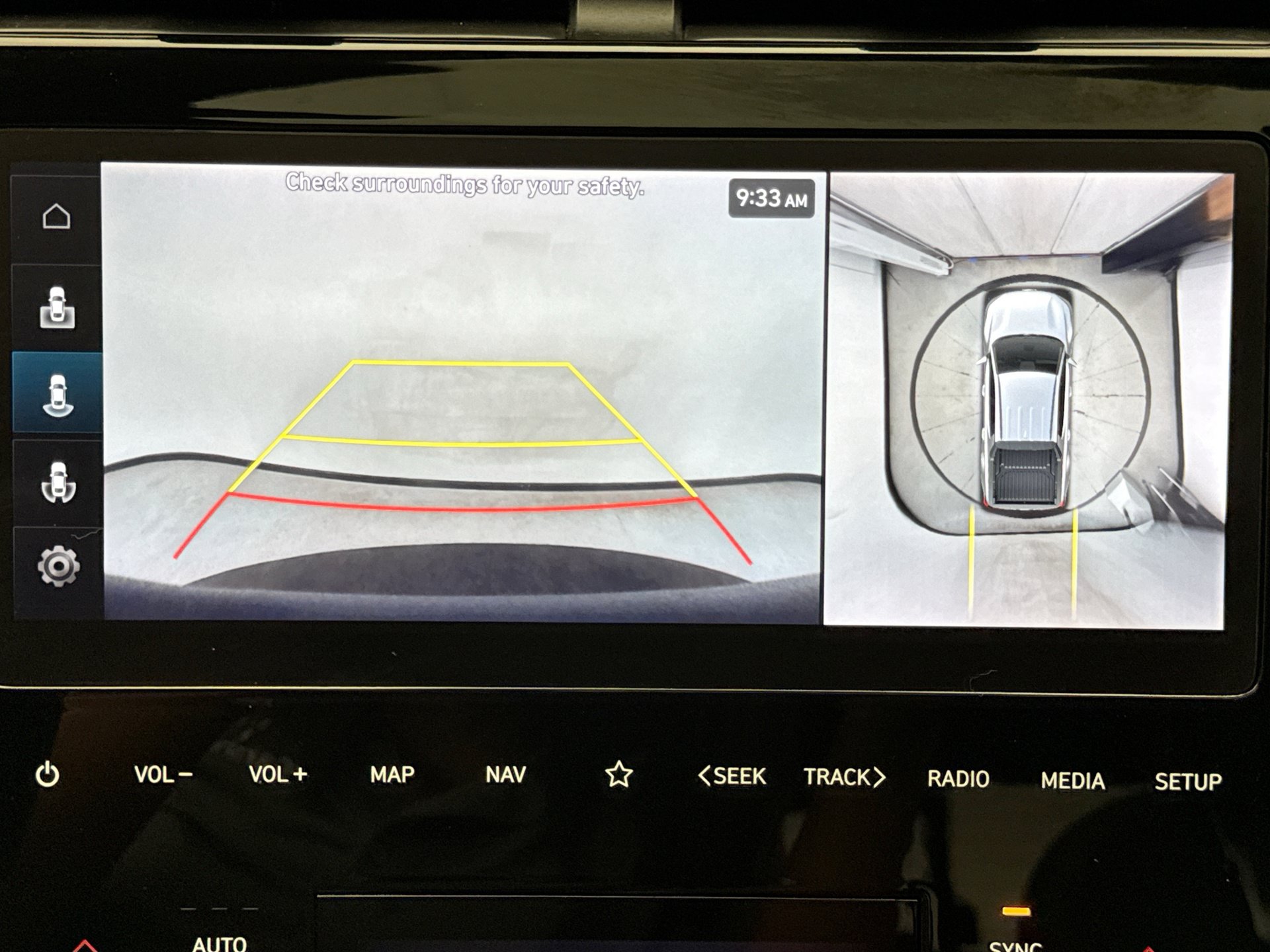 Used 2023 Hyundai Santa Cruz Limited AWD/4WD image 16