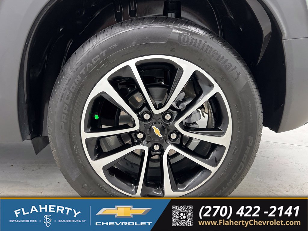 Used 2025 Chevrolet TrailBlazer LT FWD image 19