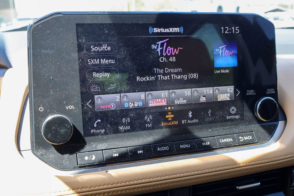 Used 2023 Nissan Rogue Platinum image 5