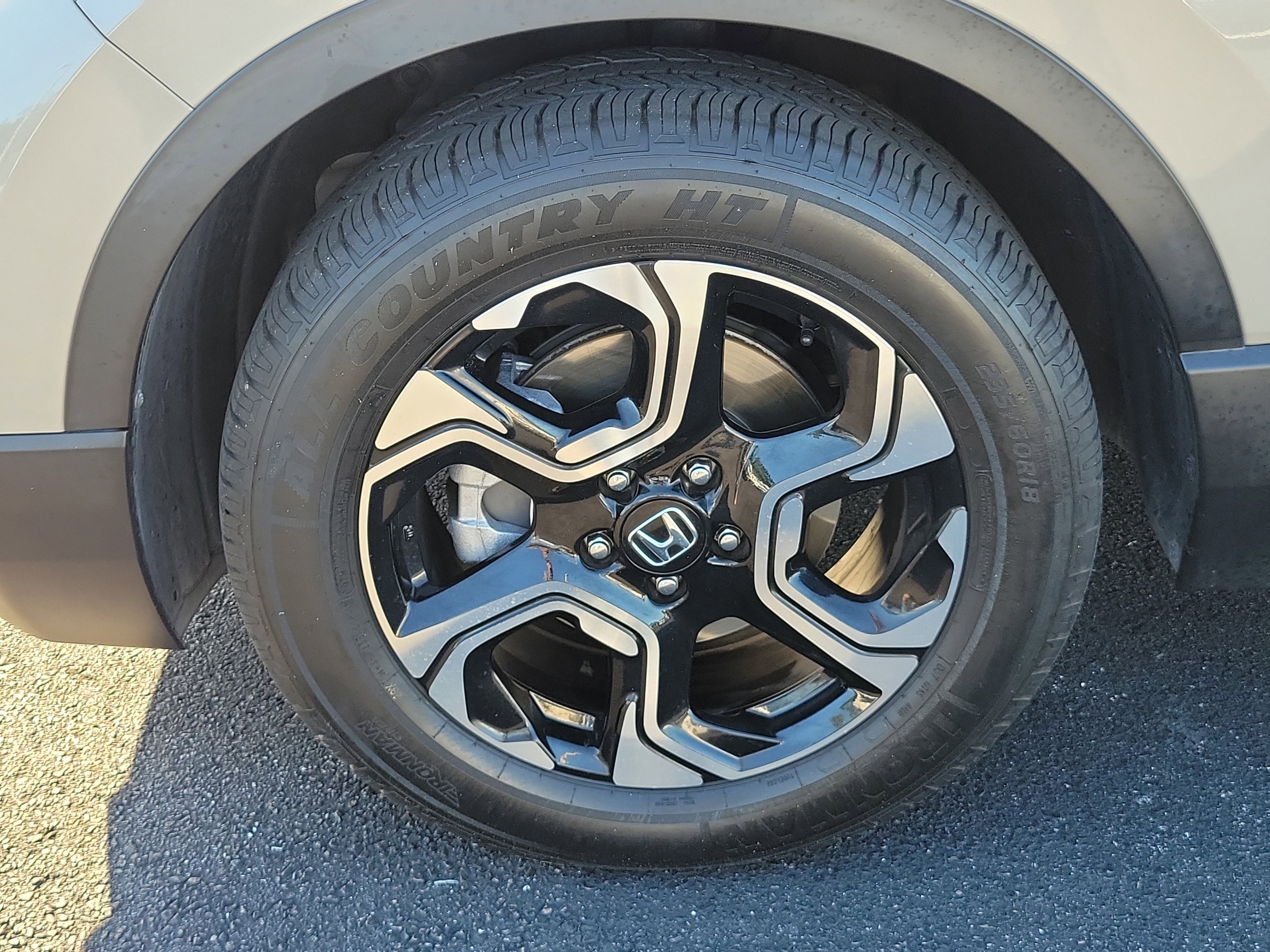 Used 2018 Honda CR-V Touring image 10