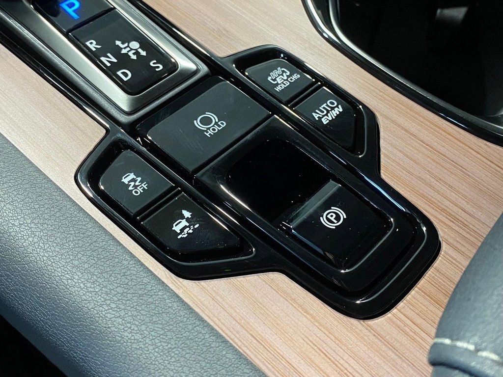 New 2025 Lexus RX 450h AWD w/ Luxury Package image 25