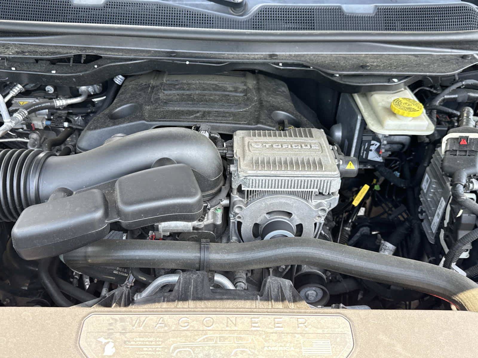 Used 2022 Jeep Wagoneer Series II AWD/4WD image 13