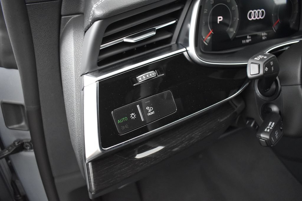 New 2026 Audi Q8 Premium Plus AWD/4WD image 7