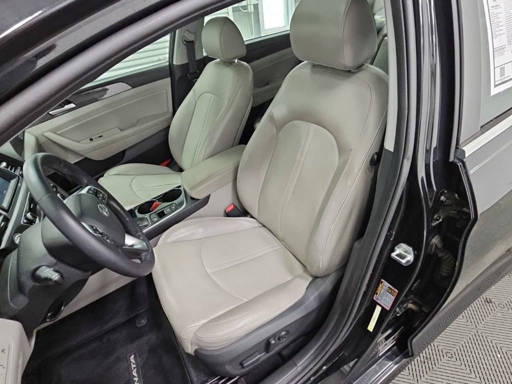 Used 2018 Hyundai Sonata Limited FWD image 33